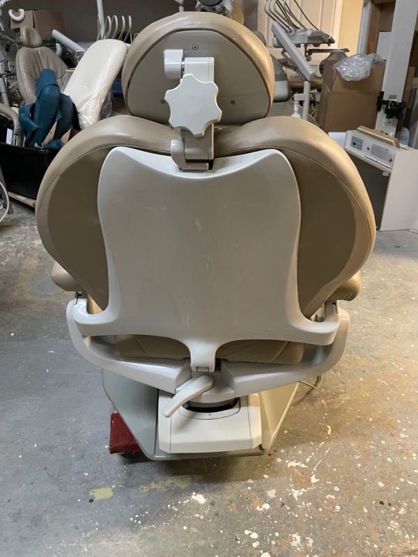 Pelton and Crane Dental exam Chair SP15