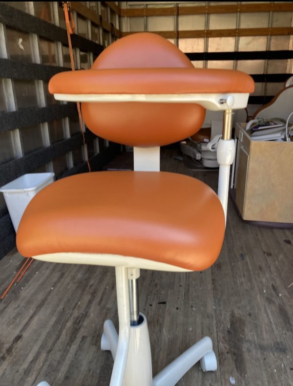 Midmark Dental Assistant Chair
